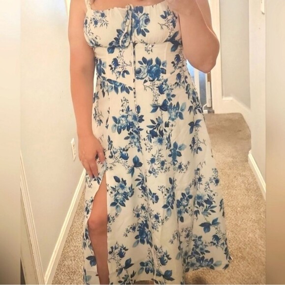 Gorgeous pink floral milk made dress. - Picture 5 of 6